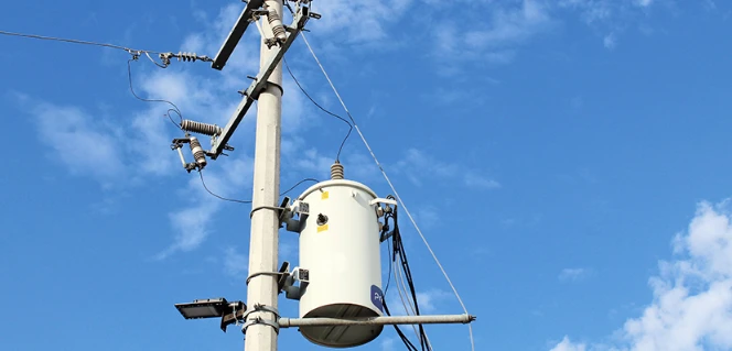 pole mounted transformer pole mounted transformer